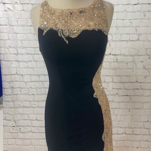 Jovani- JVN81113